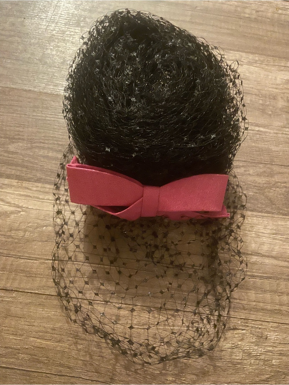 Suzy Black Veiled Fascinator with Pink Bow - Women's Hair Accessory